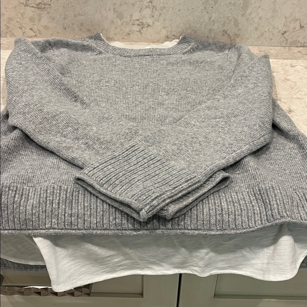 Design History Gray Crewneck Sweater twofer! Never worn!!!